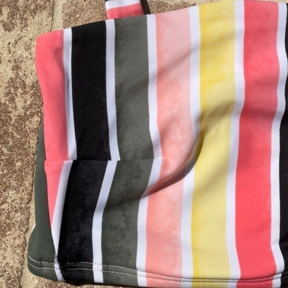 True Craft Bikini Bottoms Size Medium NWT